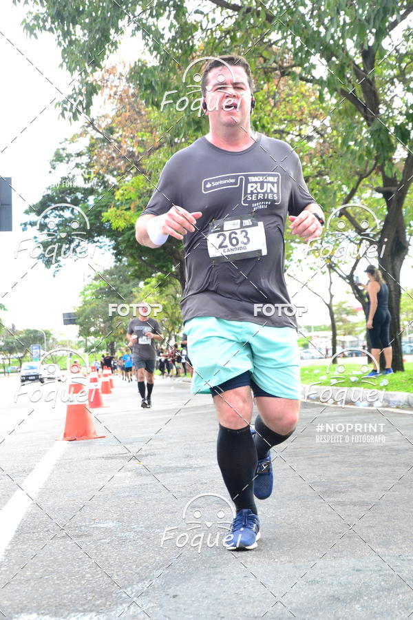 Buy your photos of the eventSantander Track&Field  Run Series - Shopping Vitria on Fotop