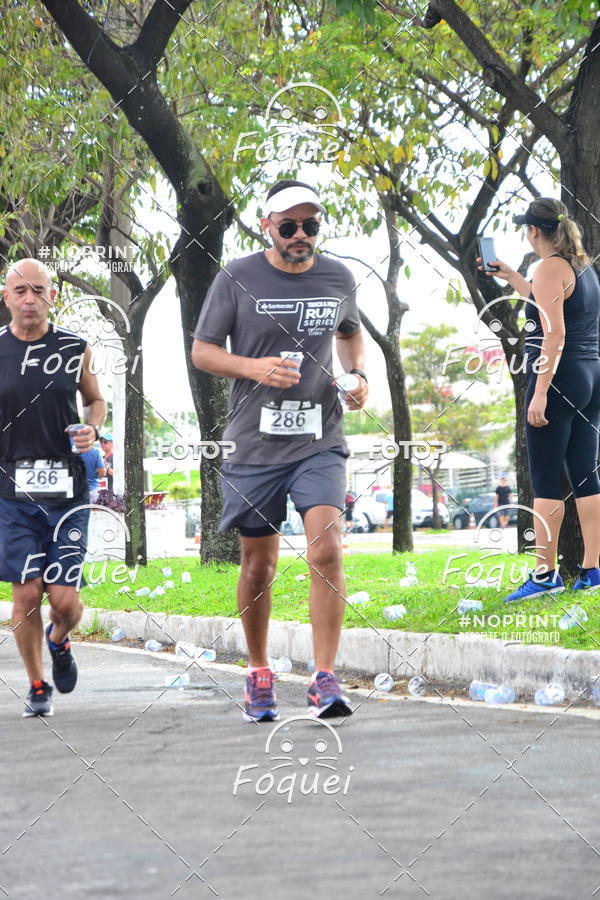 Buy your photos of the eventSantander Track&Field  Run Series - Shopping Vitria on Fotop