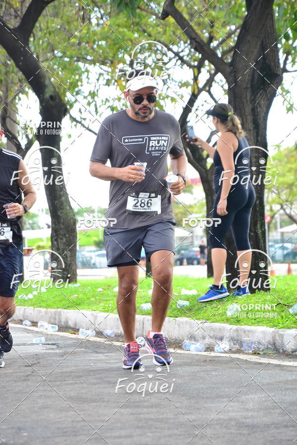 Buy your photos of the eventSantander Track&Field  Run Series - Shopping Vitria on Fotop