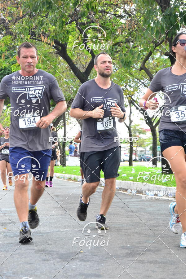 Buy your photos of the eventSantander Track&Field  Run Series - Shopping Vitria on Fotop