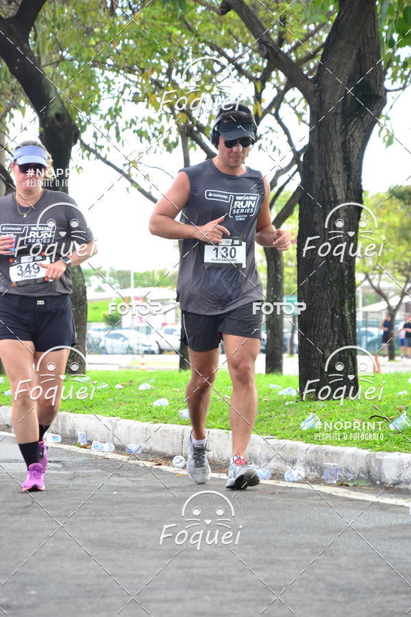 Buy your photos of the eventSantander Track&Field  Run Series - Shopping Vitria on Fotop