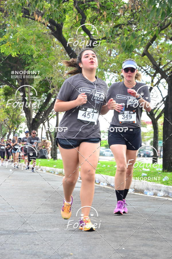 Buy your photos of the eventSantander Track&Field  Run Series - Shopping Vitria on Fotop