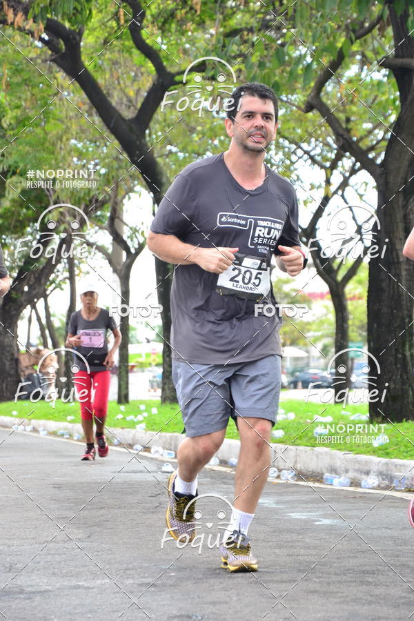 Buy your photos of the eventSantander Track&Field  Run Series - Shopping Vitria on Fotop