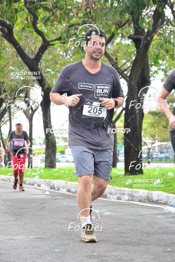 Buy your photos of the eventSantander Track&Field  Run Series - Shopping Vitria on Fotop