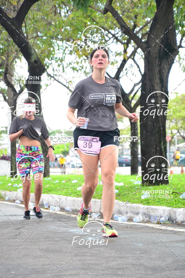 Buy your photos of the eventSantander Track&Field  Run Series - Shopping Vitria on Fotop