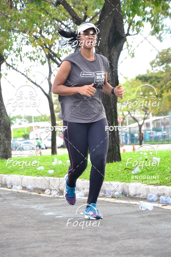 Buy your photos of the eventSantander Track&Field  Run Series - Shopping Vitria on Fotop