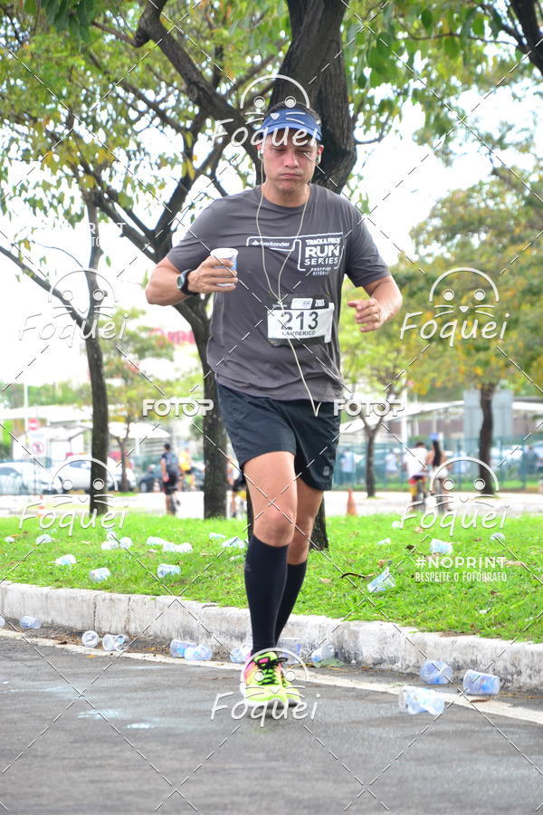 Buy your photos of the eventSantander Track&Field  Run Series - Shopping Vitria on Fotop