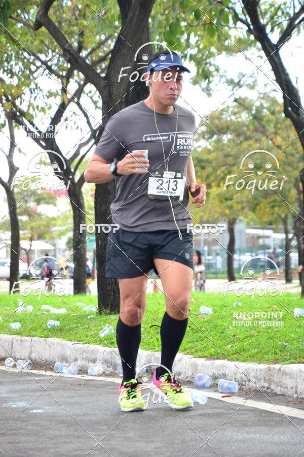 Buy your photos of the eventSantander Track&Field  Run Series - Shopping Vitria on Fotop