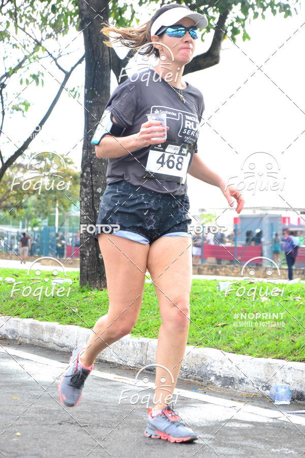 Buy your photos of the eventSantander Track&Field  Run Series - Shopping Vitria on Fotop