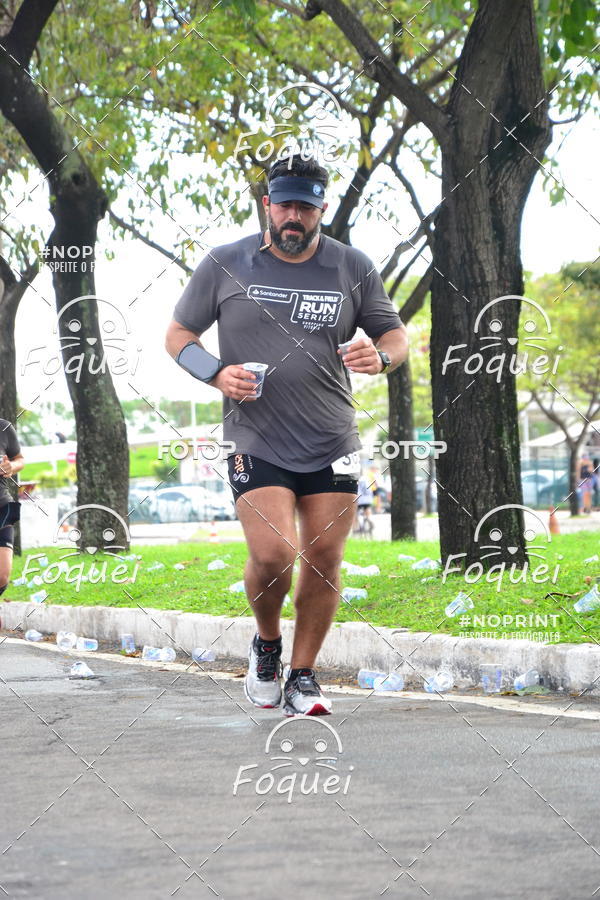 Buy your photos of the eventSantander Track&Field  Run Series - Shopping Vitria on Fotop