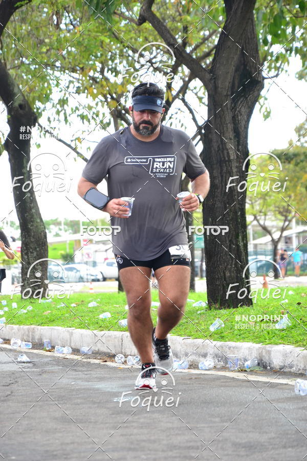 Buy your photos of the eventSantander Track&Field  Run Series - Shopping Vitria on Fotop