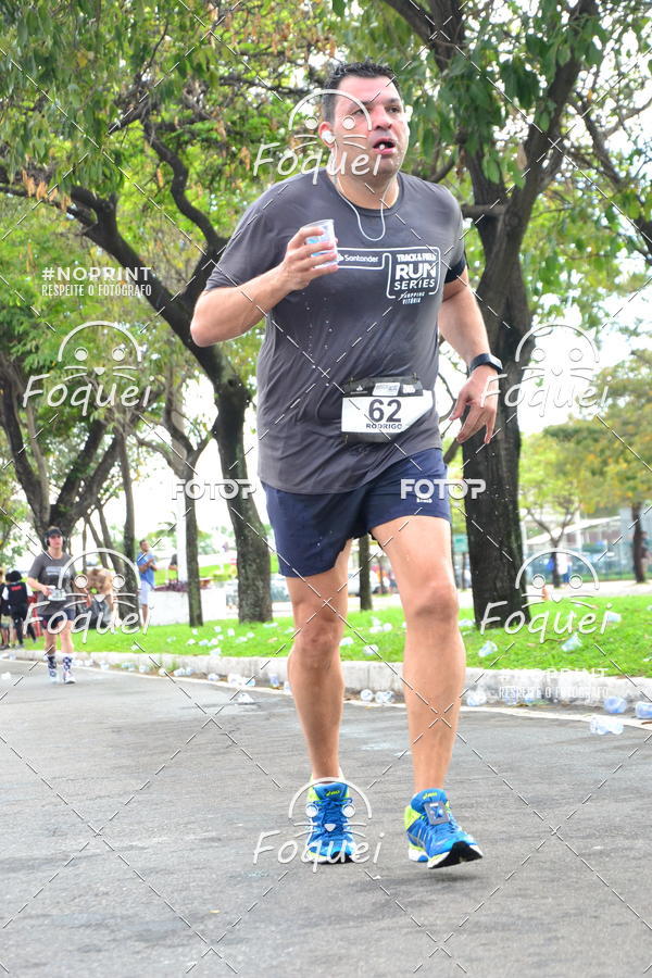 Buy your photos of the eventSantander Track&Field  Run Series - Shopping Vitria on Fotop