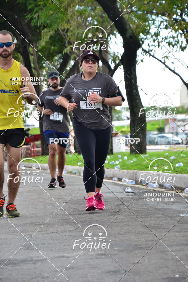 Buy your photos of the eventSantander Track&Field  Run Series - Shopping Vitria on Fotop