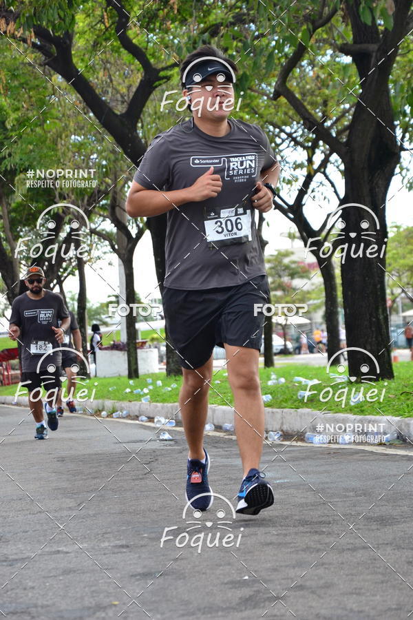 Buy your photos of the eventSantander Track&Field  Run Series - Shopping Vitria on Fotop