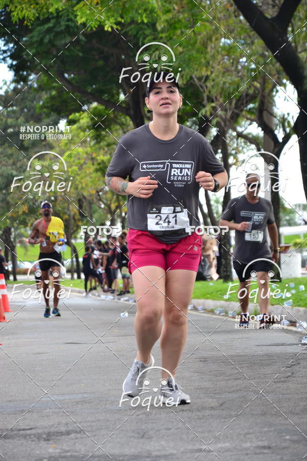 Buy your photos of the eventSantander Track&Field  Run Series - Shopping Vitria on Fotop