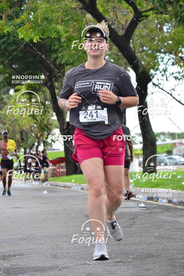 Buy your photos of the eventSantander Track&Field  Run Series - Shopping Vitria on Fotop