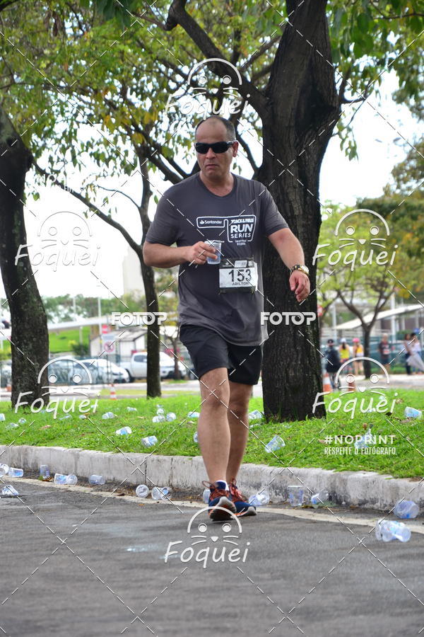 Buy your photos of the eventSantander Track&Field  Run Series - Shopping Vitria on Fotop
