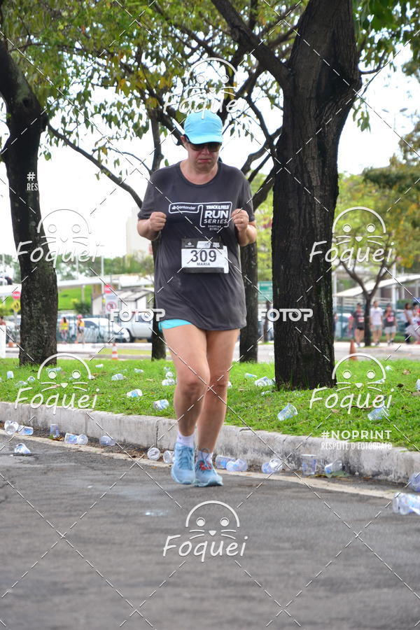 Buy your photos of the eventSantander Track&Field  Run Series - Shopping Vitria on Fotop
