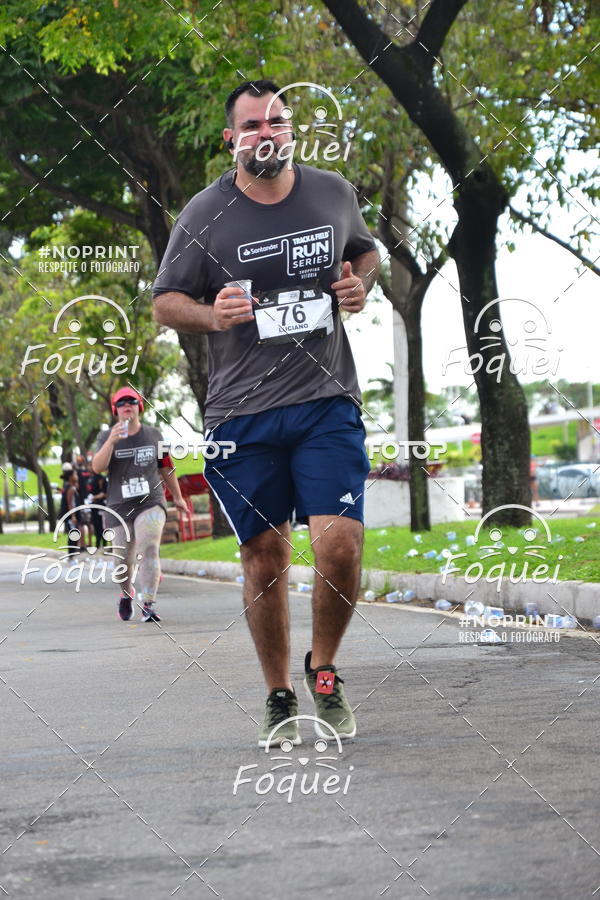 Buy your photos of the eventSantander Track&Field  Run Series - Shopping Vitria on Fotop