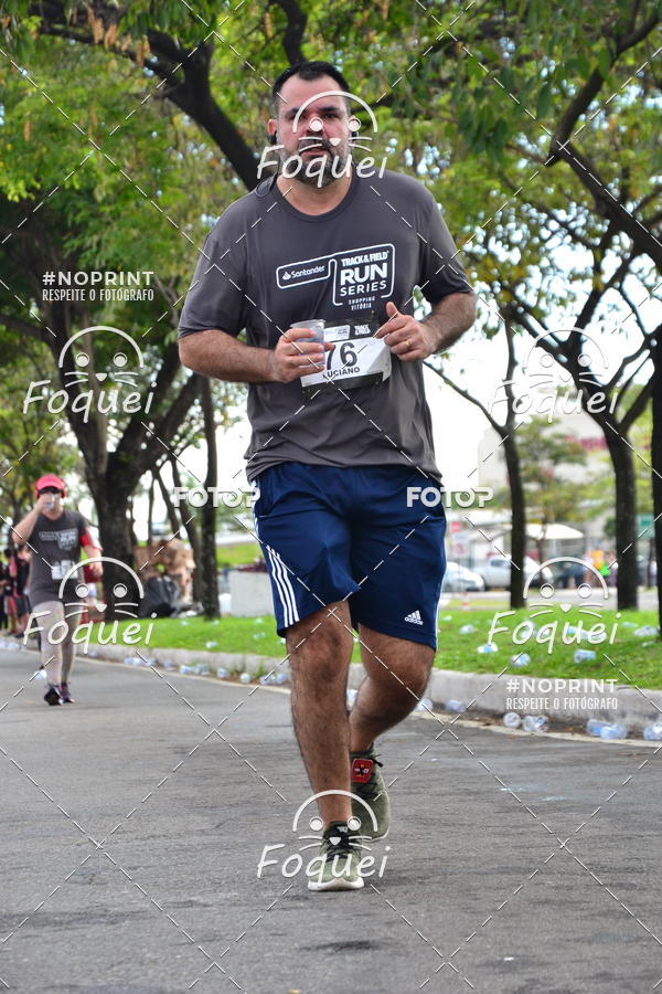 Buy your photos of the eventSantander Track&Field  Run Series - Shopping Vitria on Fotop
