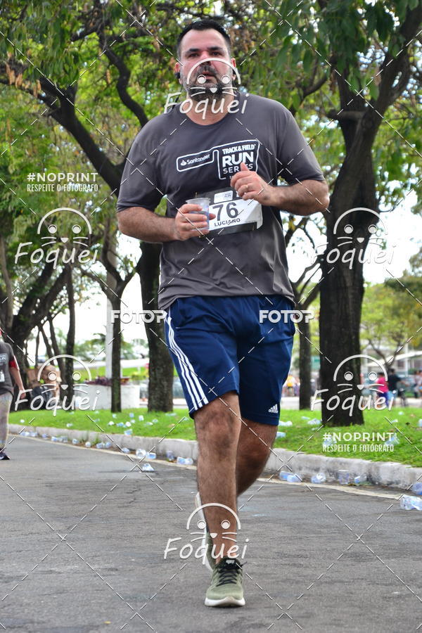 Buy your photos of the eventSantander Track&Field  Run Series - Shopping Vitria on Fotop