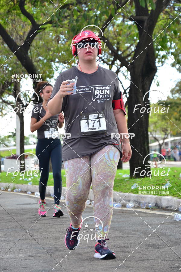 Buy your photos of the eventSantander Track&Field  Run Series - Shopping Vitria on Fotop