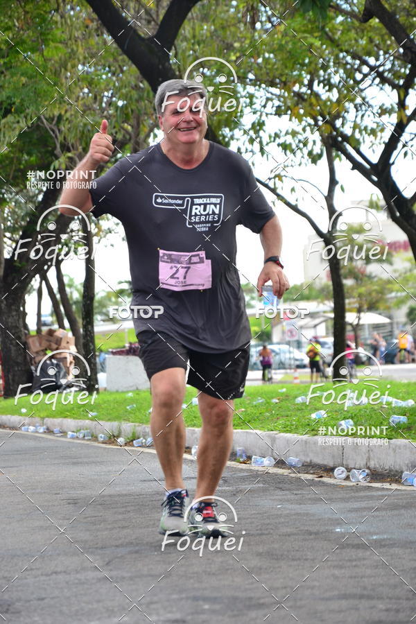 Buy your photos of the eventSantander Track&Field  Run Series - Shopping Vitria on Fotop