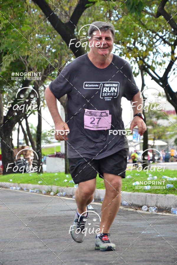 Buy your photos of the eventSantander Track&Field  Run Series - Shopping Vitria on Fotop