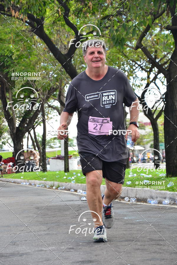 Buy your photos of the eventSantander Track&Field  Run Series - Shopping Vitria on Fotop