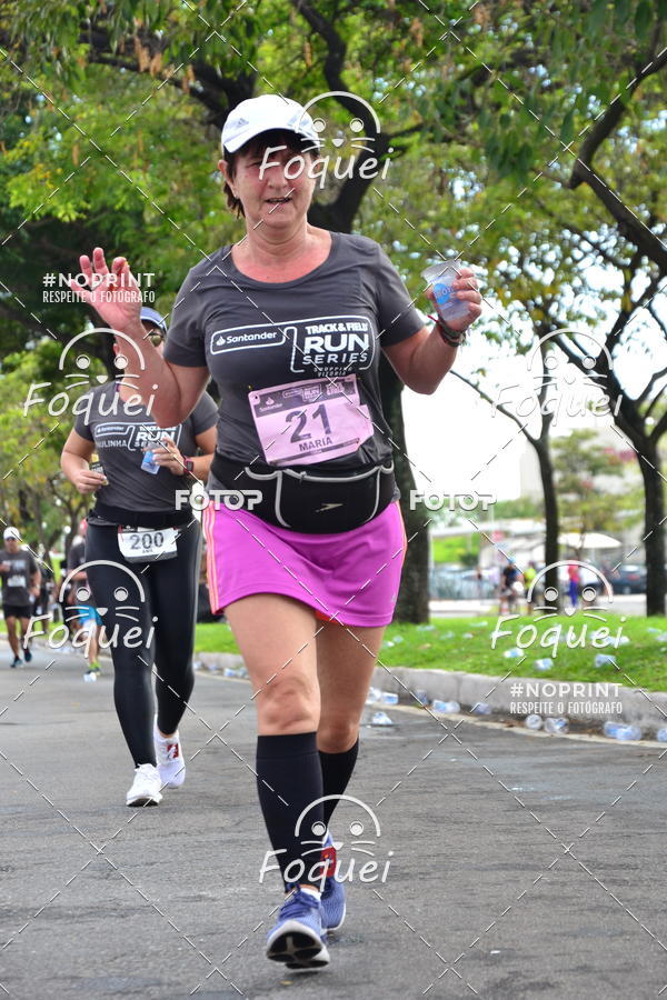 Buy your photos of the eventSantander Track&Field  Run Series - Shopping Vitria on Fotop