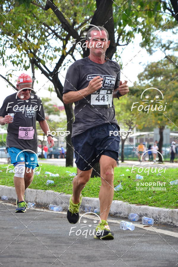 Buy your photos of the eventSantander Track&Field  Run Series - Shopping Vitria on Fotop