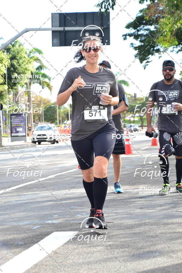 Buy your photos of the eventSantander Track&Field  Run Series - Shopping Vitria on Fotop