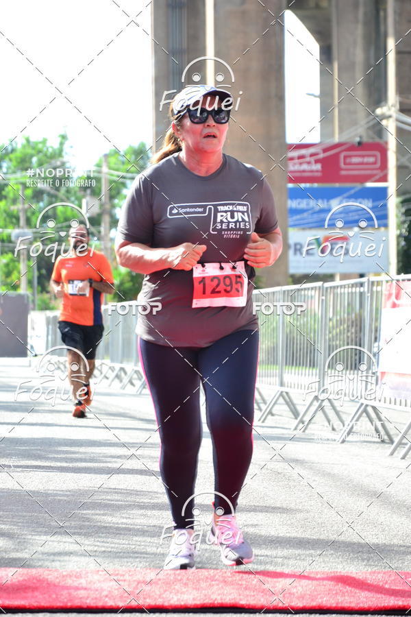 Buy your photos of the eventSantander Track&Field  Run Series - Shopping Vitria on Fotop