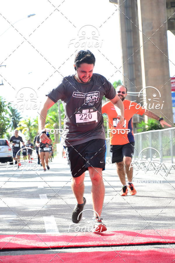 Buy your photos of the eventSantander Track&Field  Run Series - Shopping Vitria on Fotop