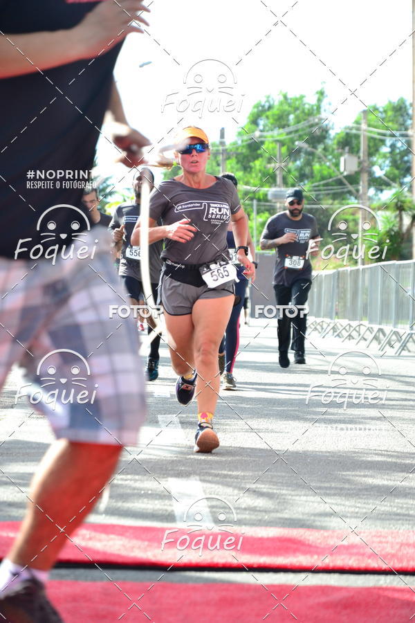 Buy your photos of the eventSantander Track&Field  Run Series - Shopping Vitria on Fotop