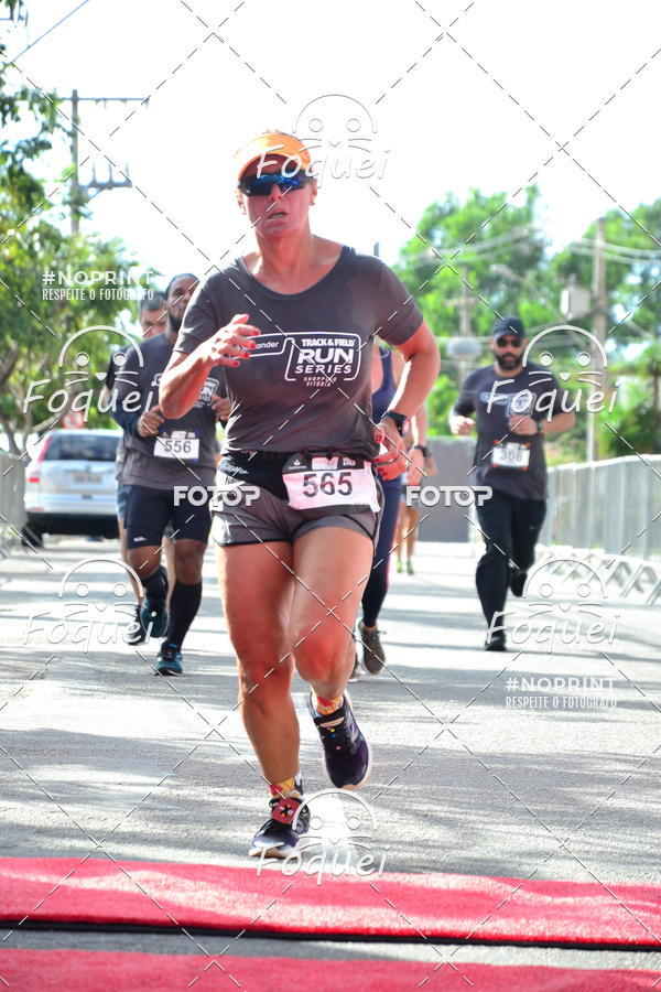 Buy your photos of the eventSantander Track&Field  Run Series - Shopping Vitria on Fotop