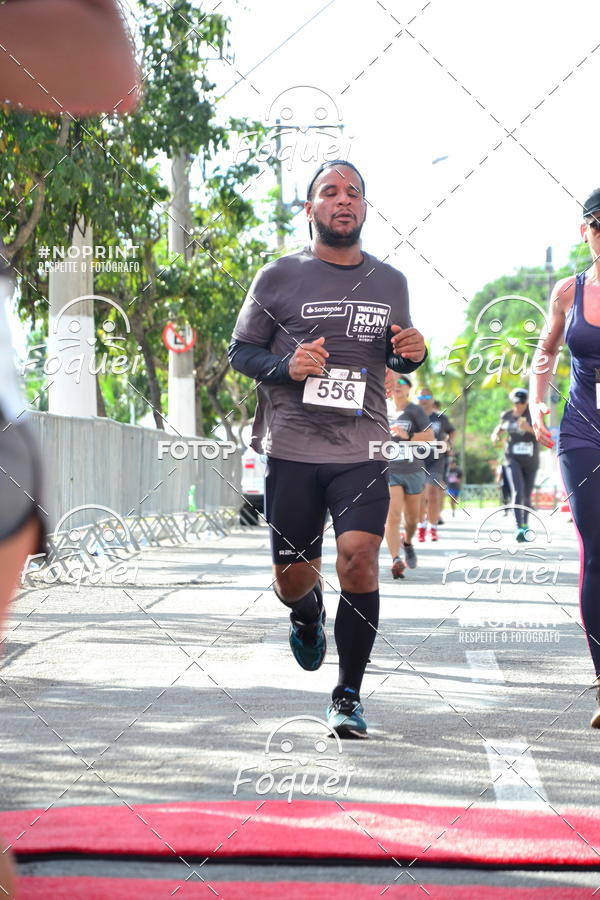 Buy your photos of the eventSantander Track&Field  Run Series - Shopping Vitria on Fotop