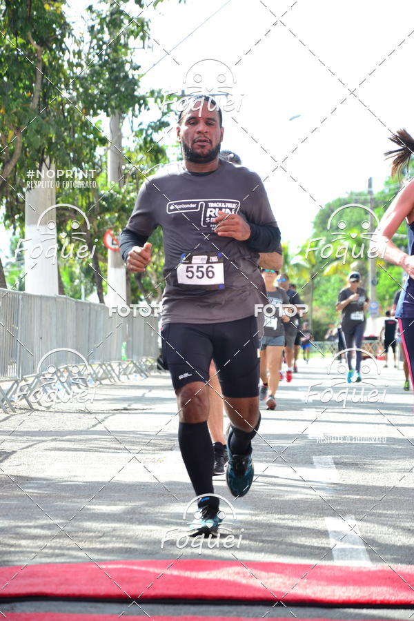 Buy your photos of the eventSantander Track&Field  Run Series - Shopping Vitria on Fotop