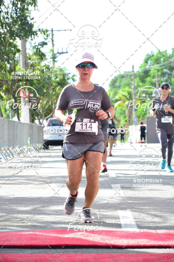 Buy your photos of the eventSantander Track&Field  Run Series - Shopping Vitria on Fotop
