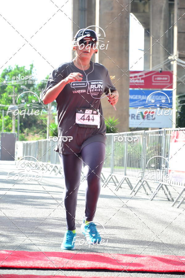 Buy your photos of the eventSantander Track&Field  Run Series - Shopping Vitria on Fotop