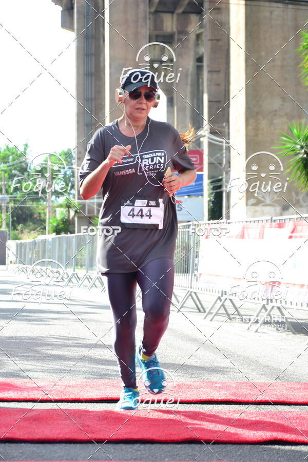 Buy your photos of the eventSantander Track&Field  Run Series - Shopping Vitria on Fotop