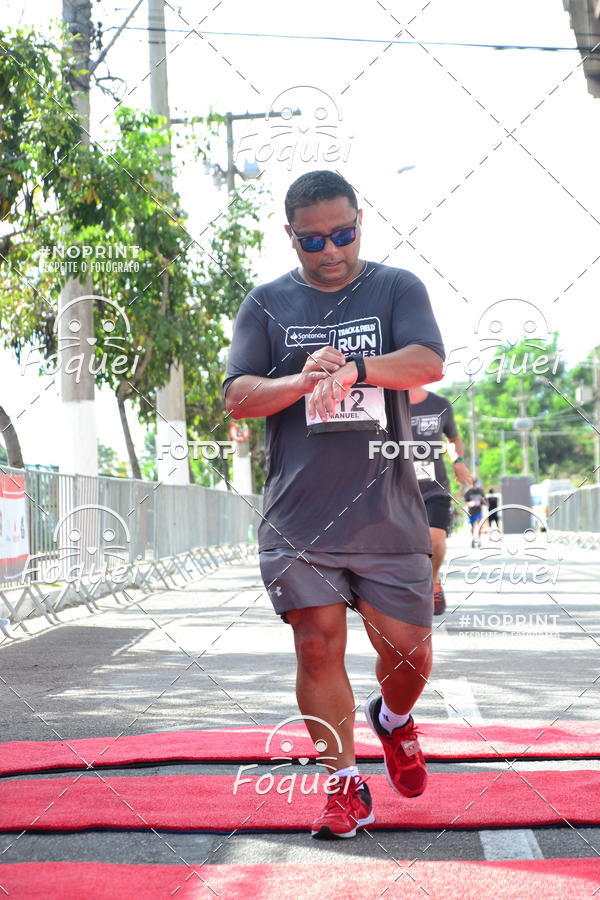 Buy your photos of the eventSantander Track&Field  Run Series - Shopping Vitria on Fotop