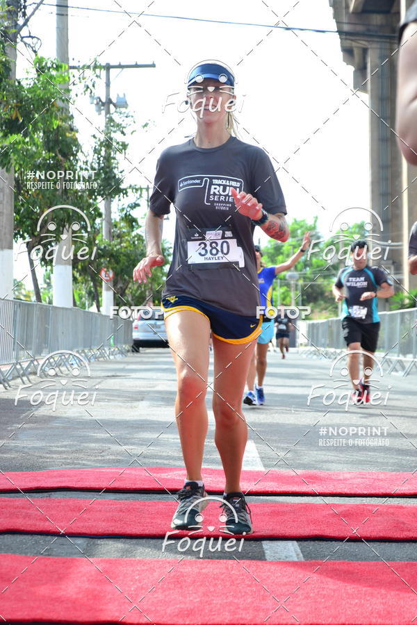 Buy your photos of the eventSantander Track&Field  Run Series - Shopping Vitria on Fotop