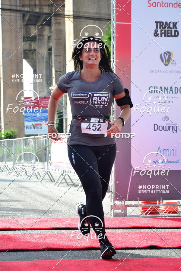 Buy your photos of the eventSantander Track&Field  Run Series - Shopping Vitria on Fotop