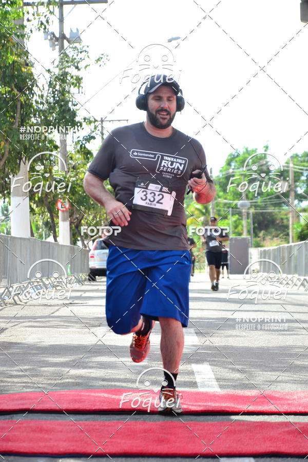 Buy your photos of the eventSantander Track&Field  Run Series - Shopping Vitria on Fotop