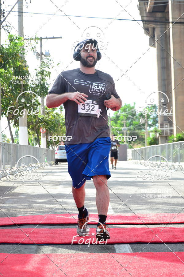 Buy your photos of the eventSantander Track&Field  Run Series - Shopping Vitria on Fotop
