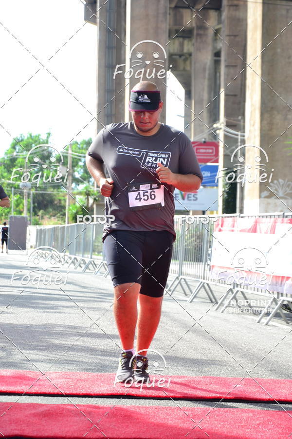 Buy your photos of the eventSantander Track&Field  Run Series - Shopping Vitria on Fotop