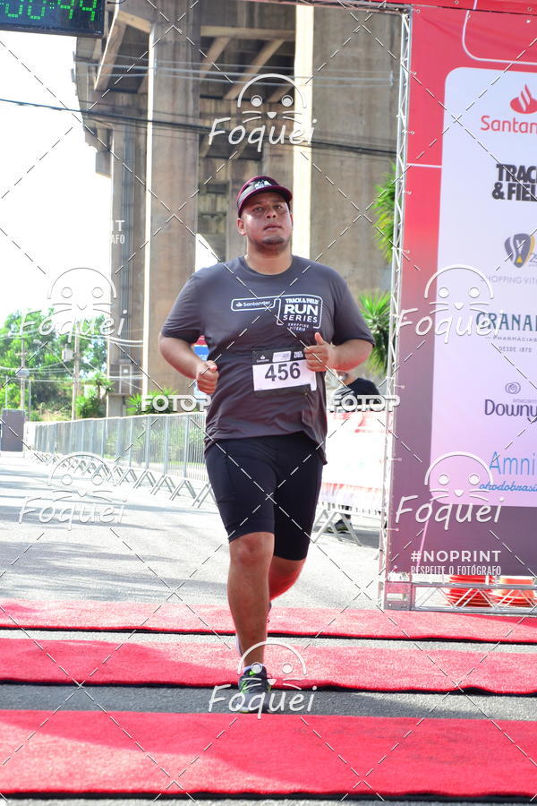 Buy your photos of the eventSantander Track&Field  Run Series - Shopping Vitria on Fotop