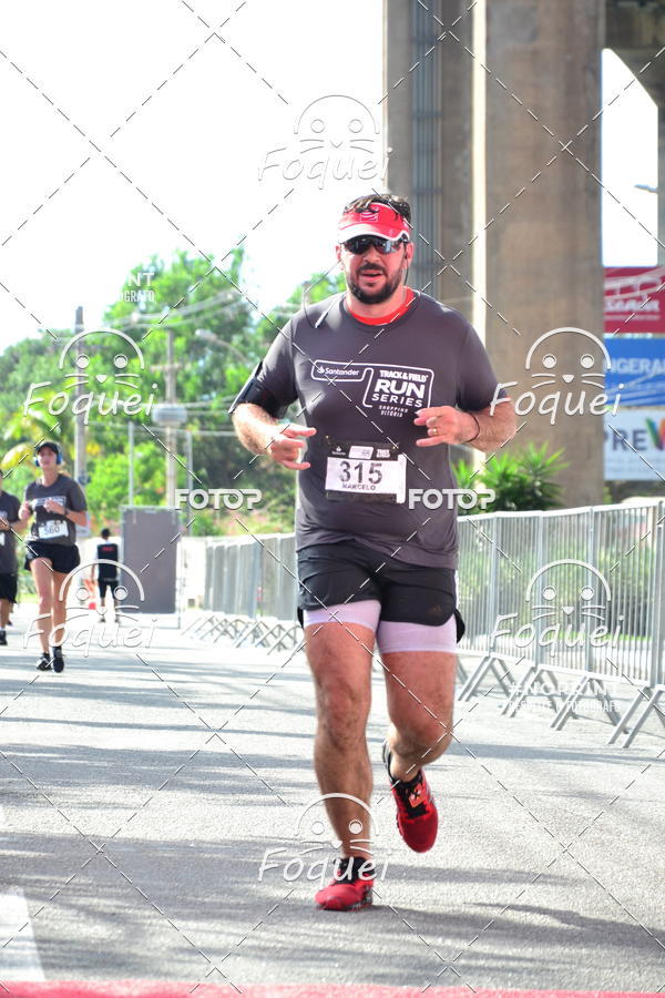 Buy your photos of the eventSantander Track&Field  Run Series - Shopping Vitria on Fotop