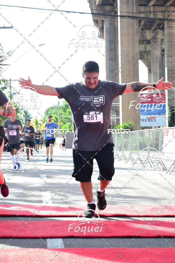 Buy your photos of the eventSantander Track&Field  Run Series - Shopping Vitria on Fotop